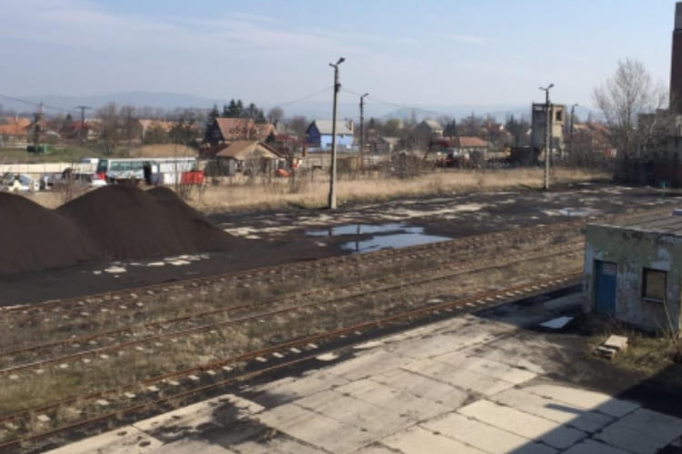 Macaristan'da Demiryolu Bağlantılı 280 Dönüm Satılık Sanayi Arsası